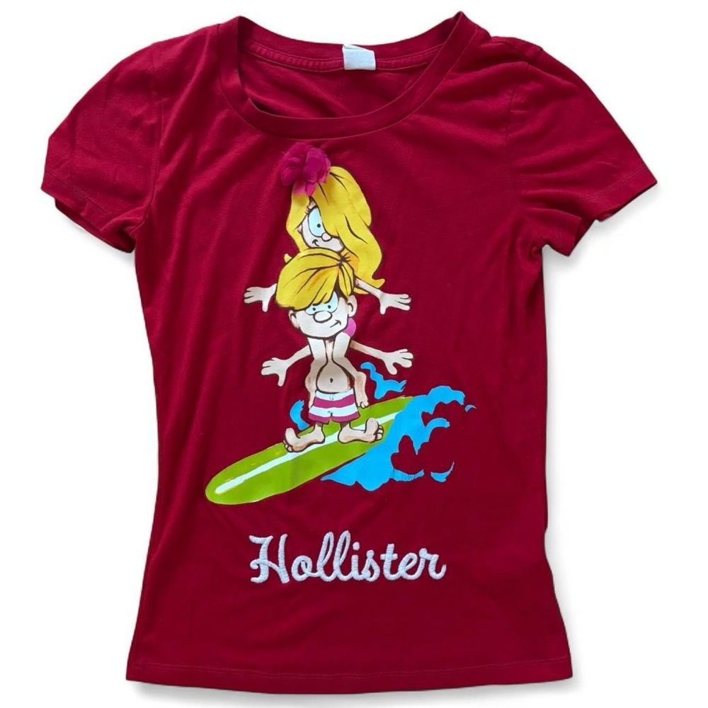 Hollister Co. surfer girl surfer boy red tee with 3D floral embellishment